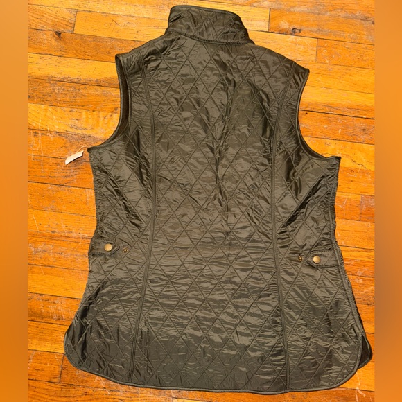 Barbour Vest - Olive NWT - Picture 7 of 10
